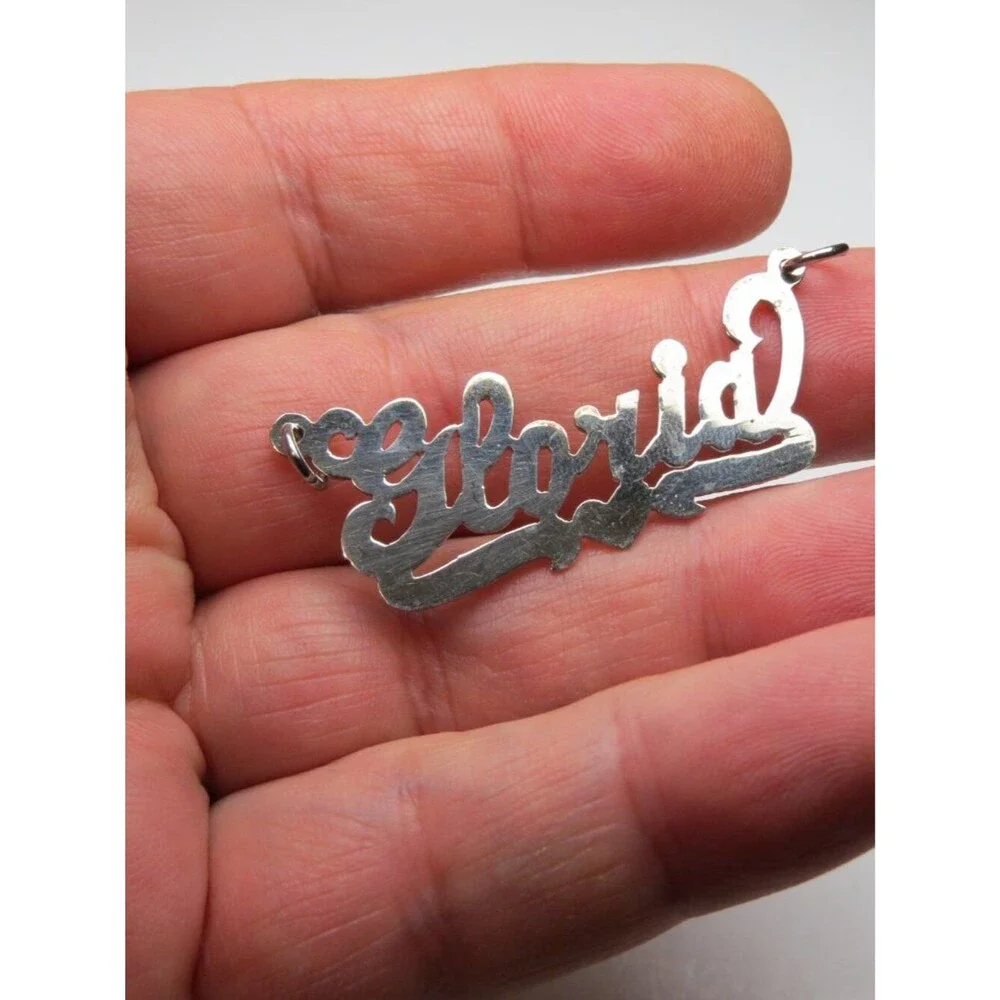 14k GLORIA Nameplate